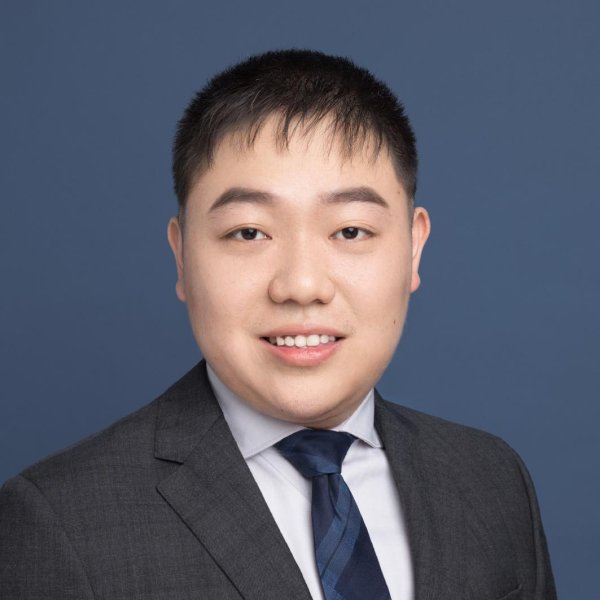 大咖配资 中东局势升温！美股盘中跳水标普结束三连阳，原油暴涨超4%